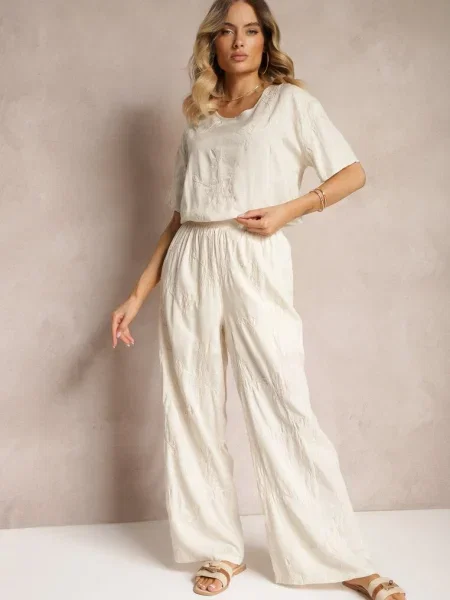 Set cu flori brodate Tricou Lejer și Pantaloni Drepti Namselin bej