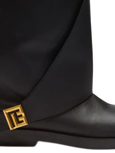 Botine Balmain din piele fără toc negru