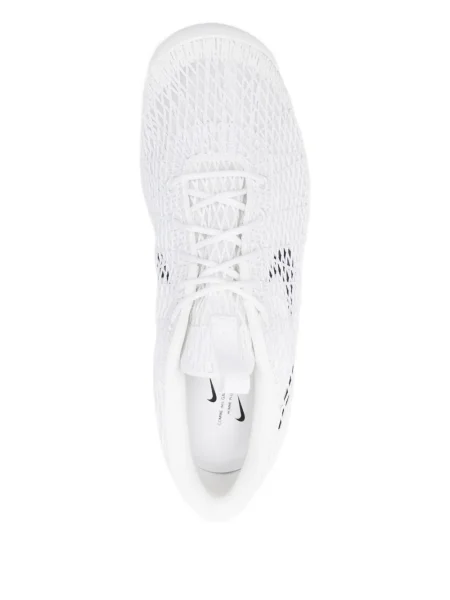 Маратонки Nike бяло