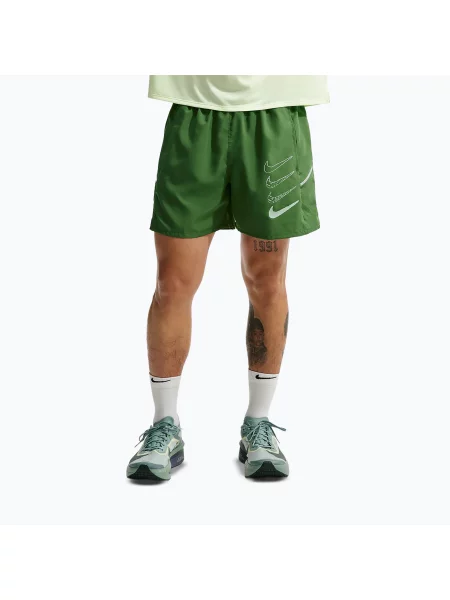 Pantaloni scurți de alergare pentru bărbați Nike Miler forest green verde
