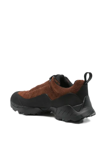Sneakerși Roa din piele de căprioară maro