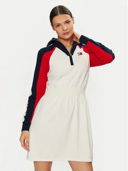 Рокля с вълна Tommy Jeans къса разкроена бежово