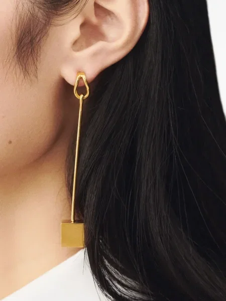 Cercei Jacquemus auriu
