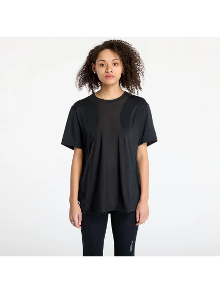 Тениска adidas by Stella McCartney Truepace черно