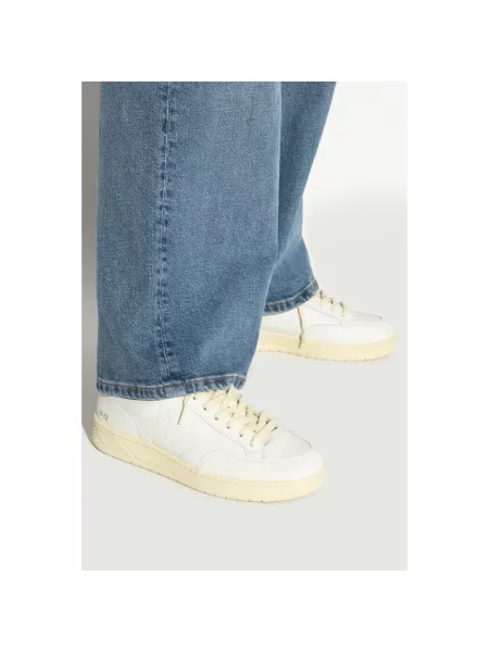 Veja sneakersy skórzane Stitch biały