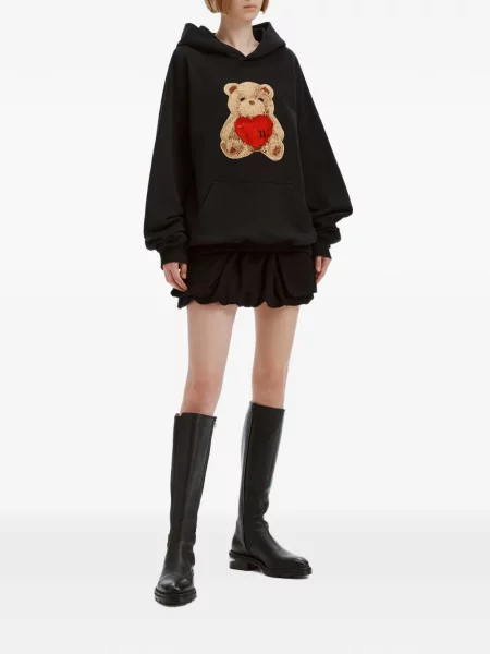 Sweter We11done w serca typu teddy czarny