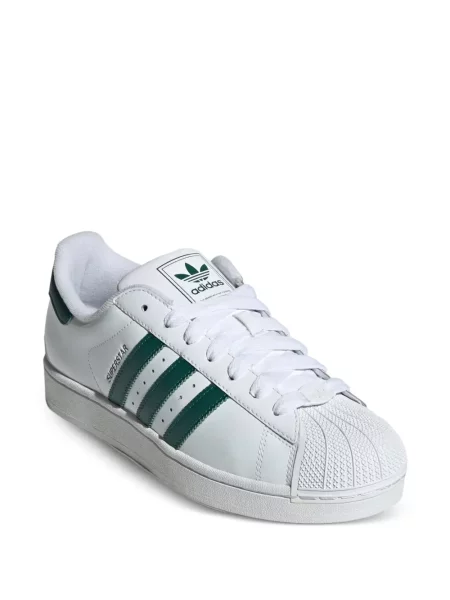 Șapcă Adidas cu dungi cu broderie de catifea alb