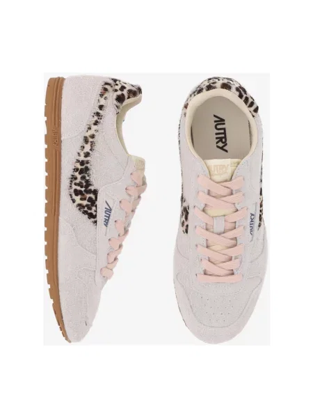 Sneakersy Autry zamszowe