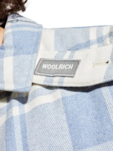 Geacă Woolrich de lână în carouri albastru