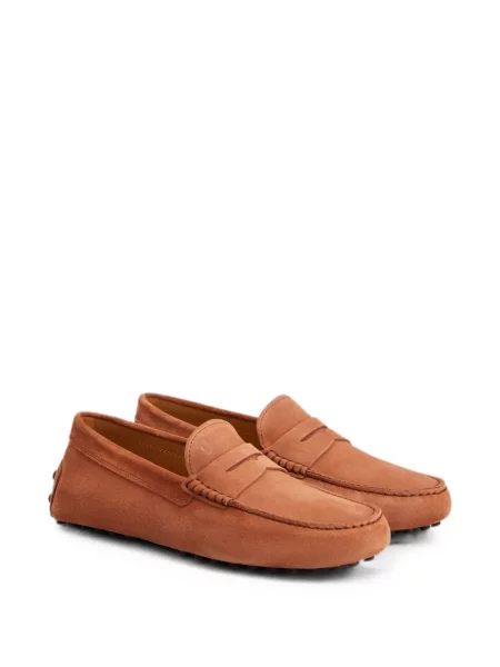 Szarvasbőr loafer Tod's barna
