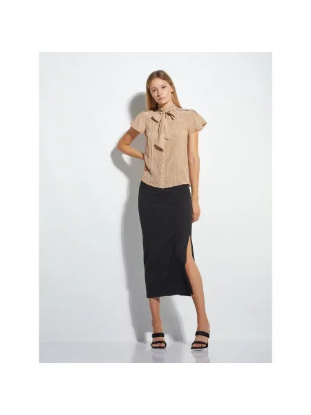 Top Burberry maro