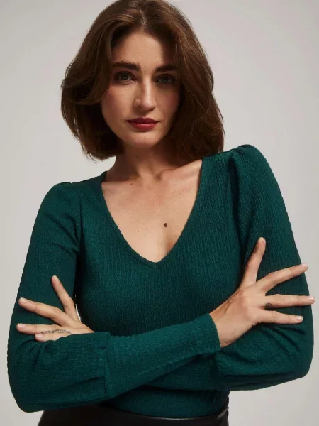 Bluză Marisse cu decolteu în V negru