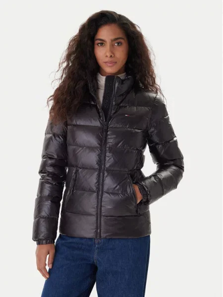 Vatovaná bunda Tommy Jeans černá