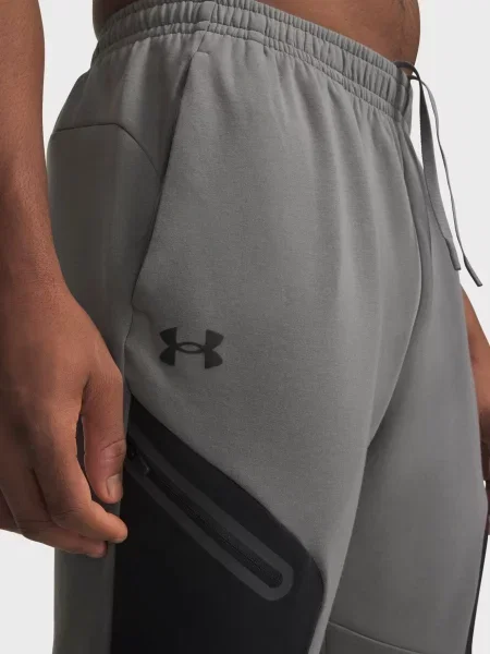 Спортивные штаны Under Armour серые