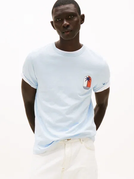 TOMMY HILFIGER Tričko PALM TREE svetlomodrá / hnedá / jedľová biela