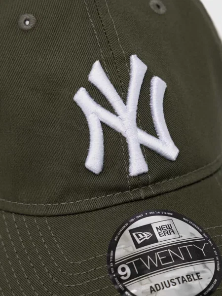 Кепка New Era зеленая