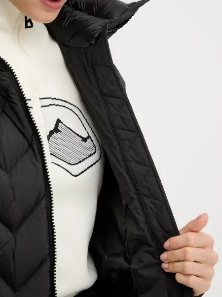 Пуховик Helly Hansen черный