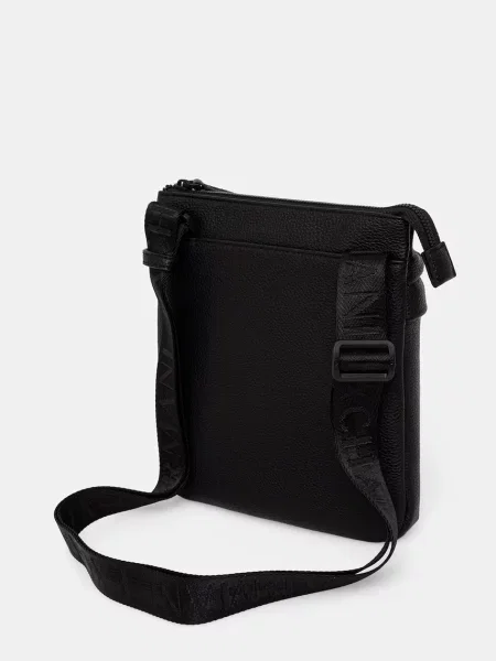 Crossbody táska Armani Exchange fekete