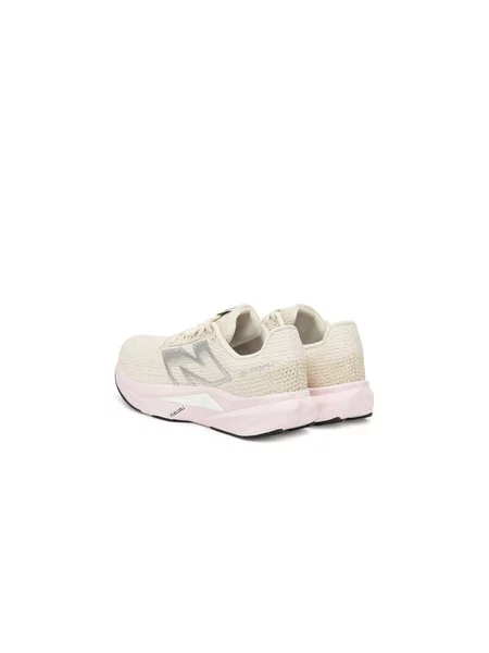 Běžecké boty New Balance šedé
