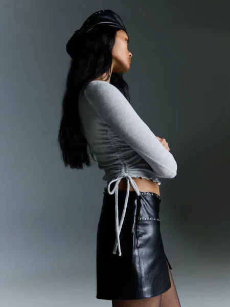 Bershka Koszulka Z Długim Rękawem Z Asymetrycznym Marszczeniem Kobieta M szary