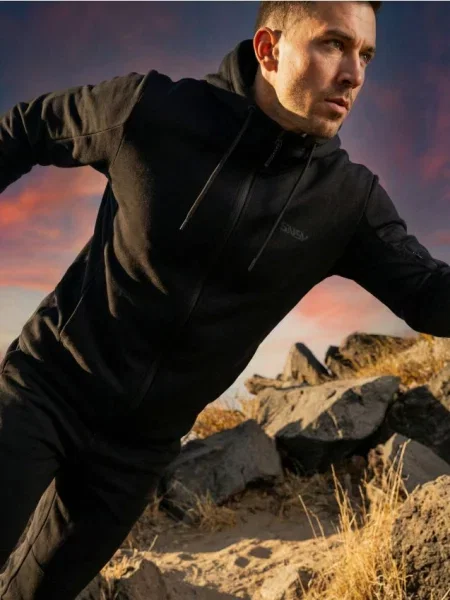 Sinsay Rozpinana bluza z kapturem czarny