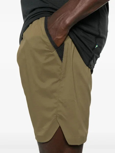 Pantaloni scurți Klättermusen verde