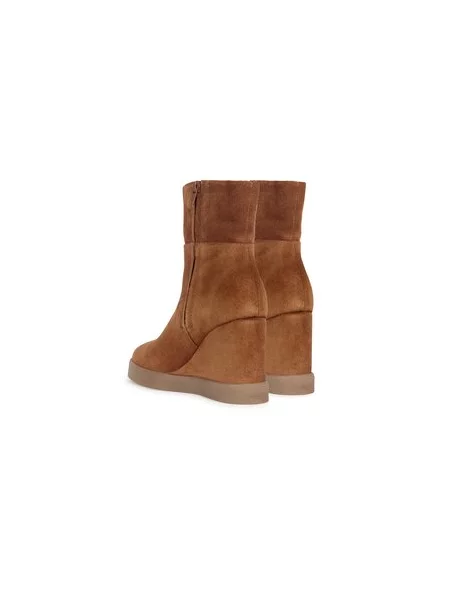 Členková obuv Geox D Elidea Wedge hnedá