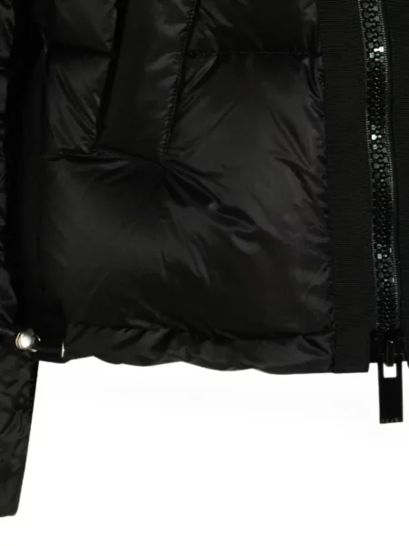 Dygsniuotas paltas Sacai juoda