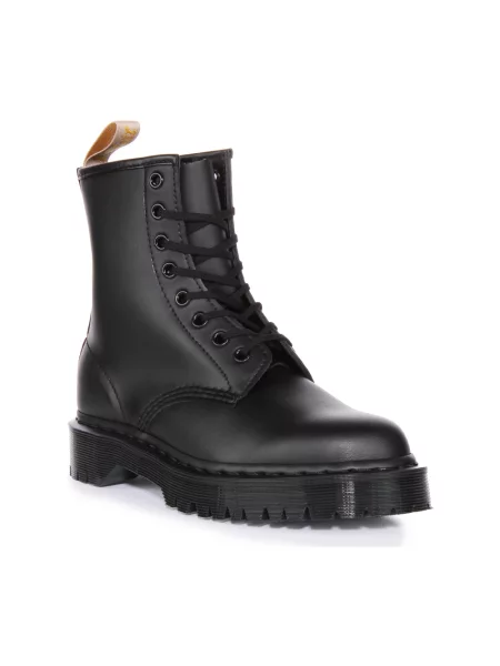 Botki Dr. Martens skórzane na płaskim obcasie czarne