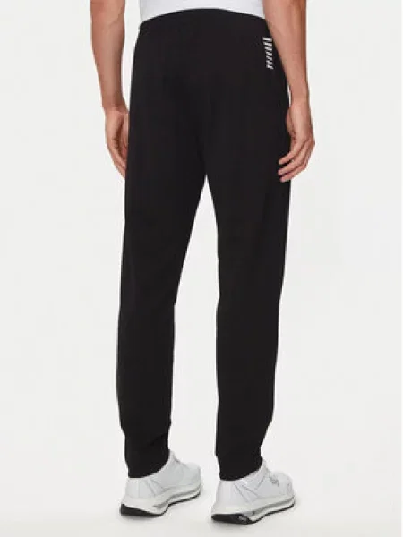 Emporio Armani Spodnji del trenirke PJVRZ črna
