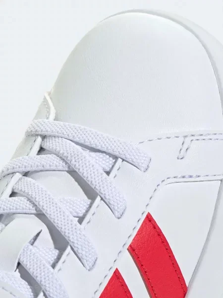 Детские кроссовки Adidas