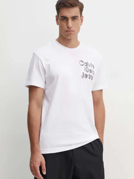 Къс тениска Calvin Klein Jeans бяло