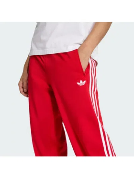 Teplákové kalhoty adidas červené
