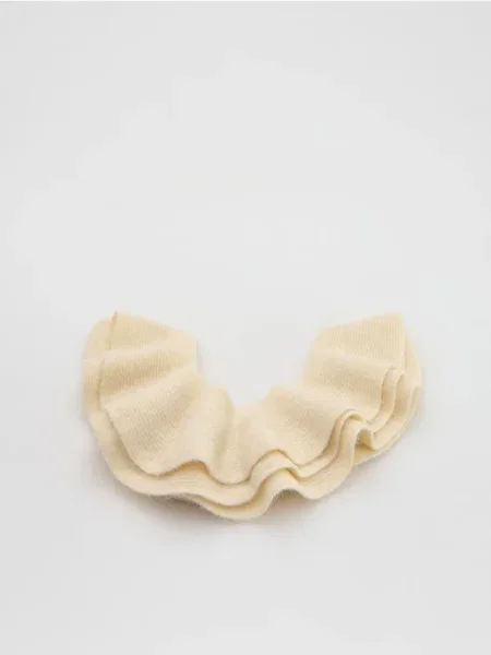 Fular Reserved galben