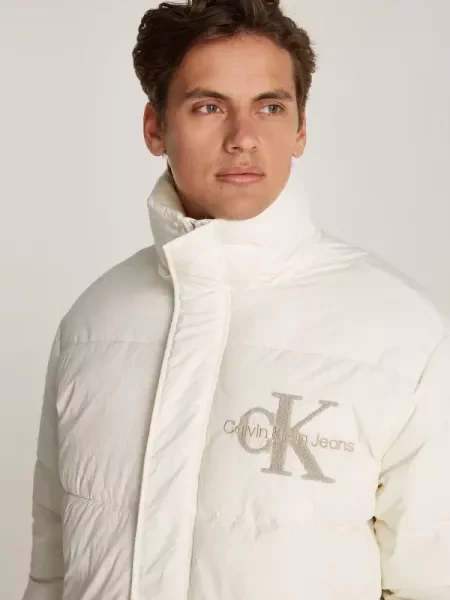 CALVIN KLEIN JEANS Steppelt kabát