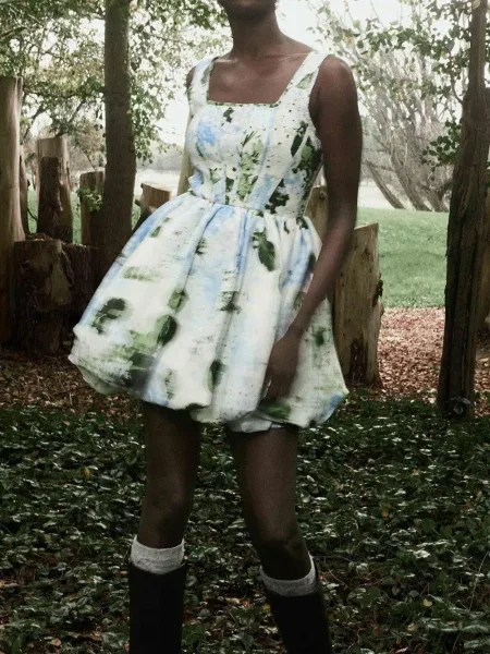 Rochie mini Aje cu model floral cu imagine de costum albastru