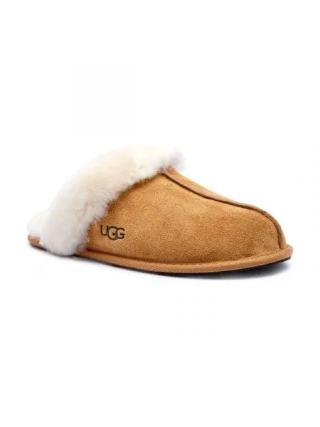 UGG Szigetelt otthoni cipő W SCUFFETTE II | shearling gyapjú hozzáadásával | hasított bőr barna