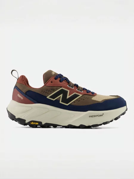 Замшеві Кросівки для бігу New Balance коричневий