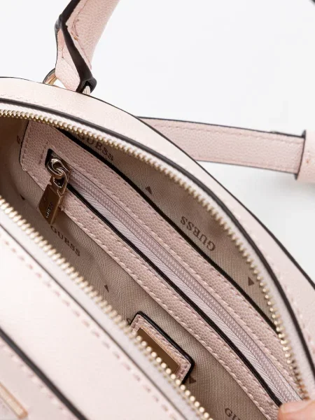 Кожаная сумка Guess