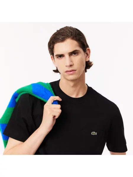 Lacoste Koszulka Z Kieszenią Na Piersi czarna
