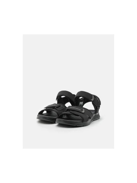 Félcipo Skechers fekete