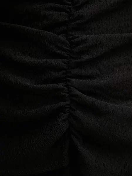 Top Gestuz negru