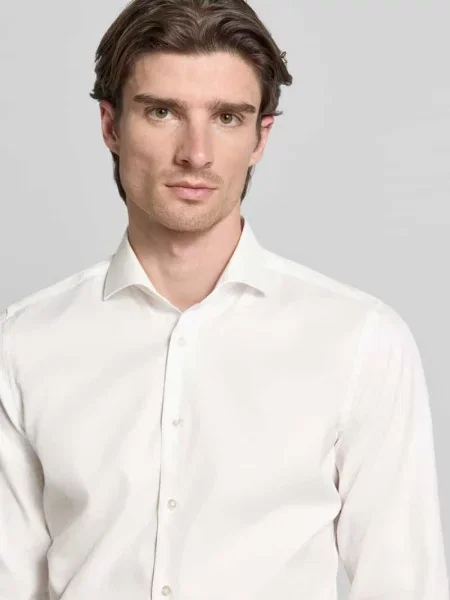 Koszula biznesowa z diagonalu krój slim fit Eterna