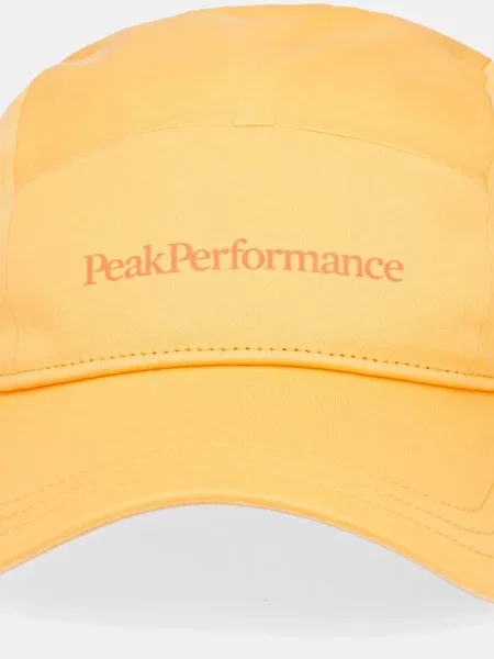 Кепка Peak Performance с принтом