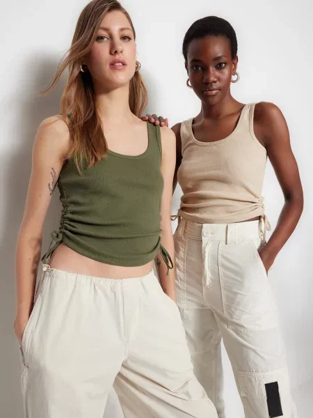 Tricou Trendyol bej