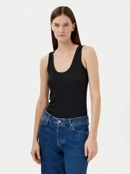 Top Calvin Klein negru
