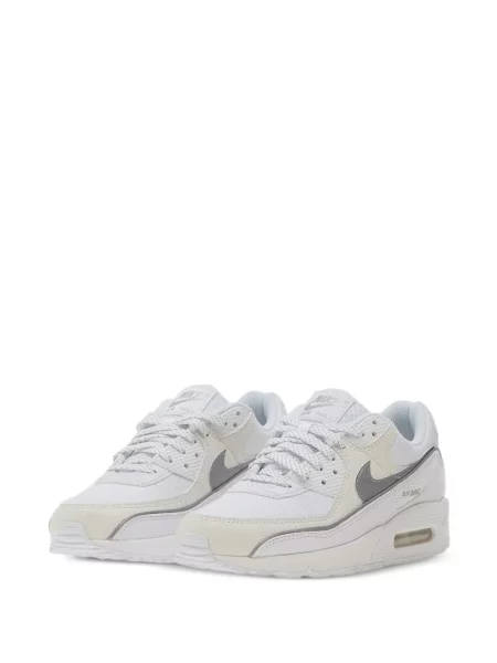 Tricou Nike cu imagine cu șireturi din dantelă alb