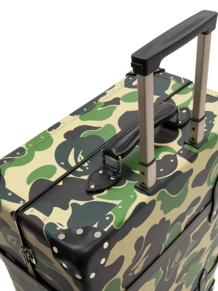 Valiză A Bathing Ape® cu imagine cu model camuflaj