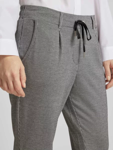 Spodnie materiałowe o kroju regular fit ze wzorem w pepitkę i tunelem Tom Tailor czarne