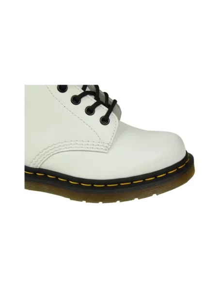 Botki Dr. Martens skórzane białe